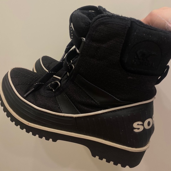 SOREL boots - Picture 2 of 5